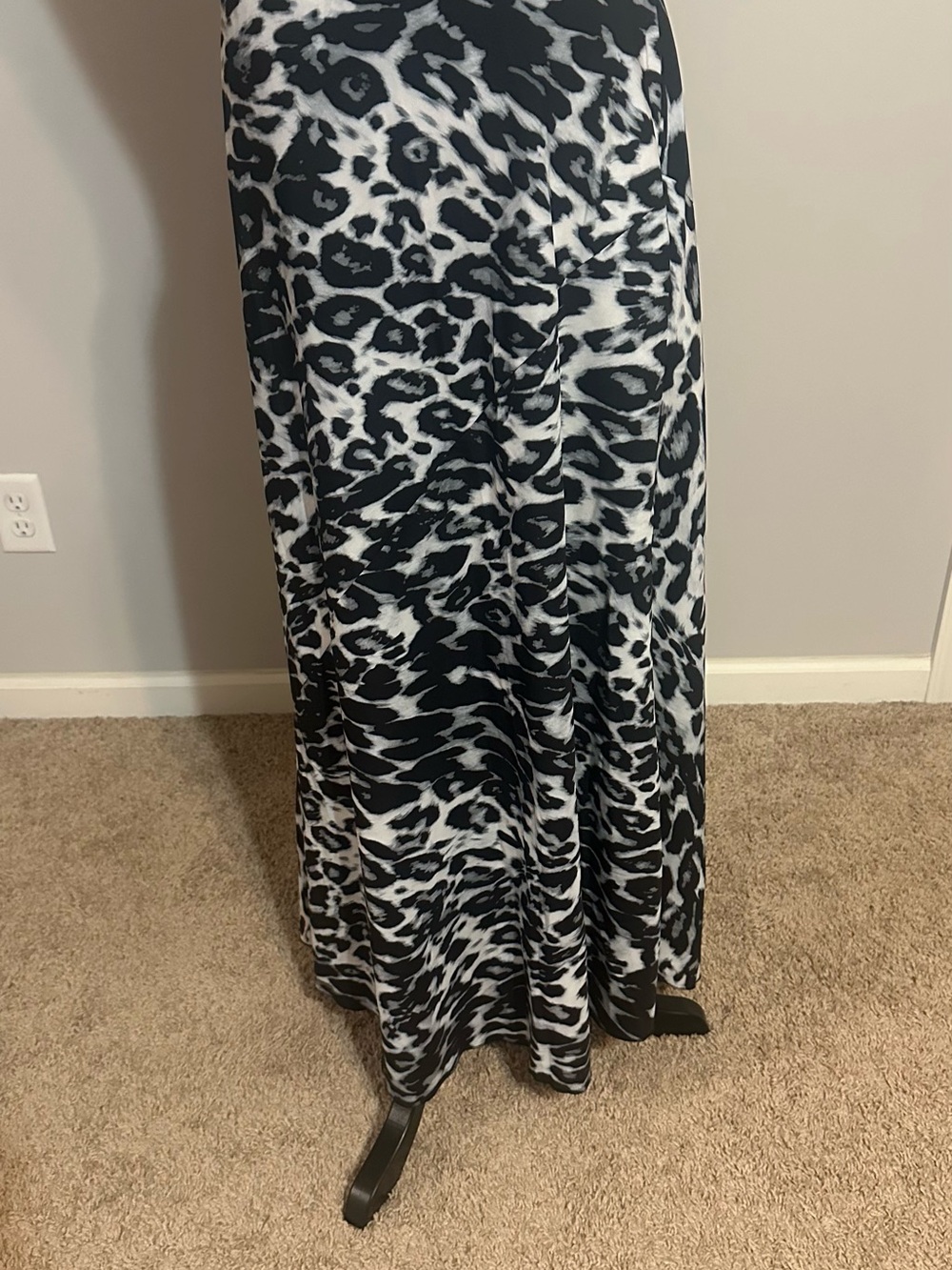SHEIN Black and White Animal-Print Maxi Skirt